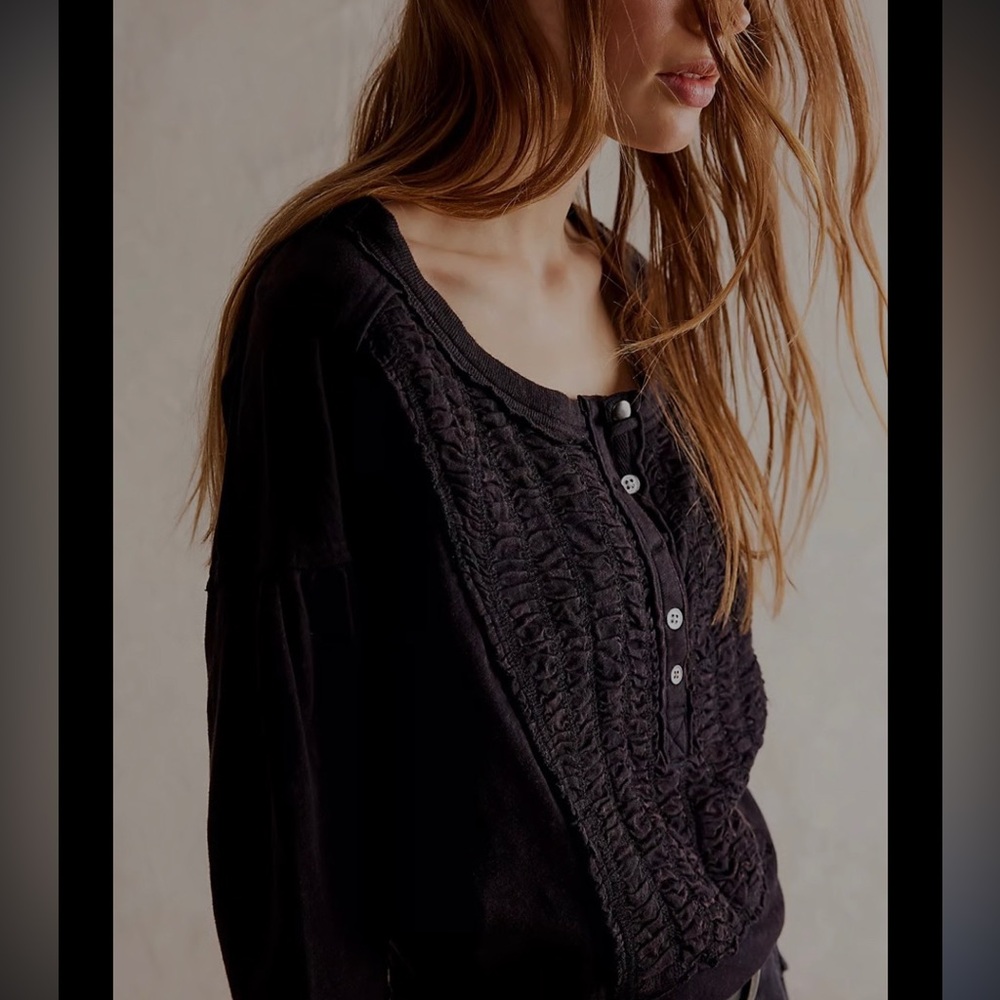 Free People We the Free Redone Tee in Distressed Black L